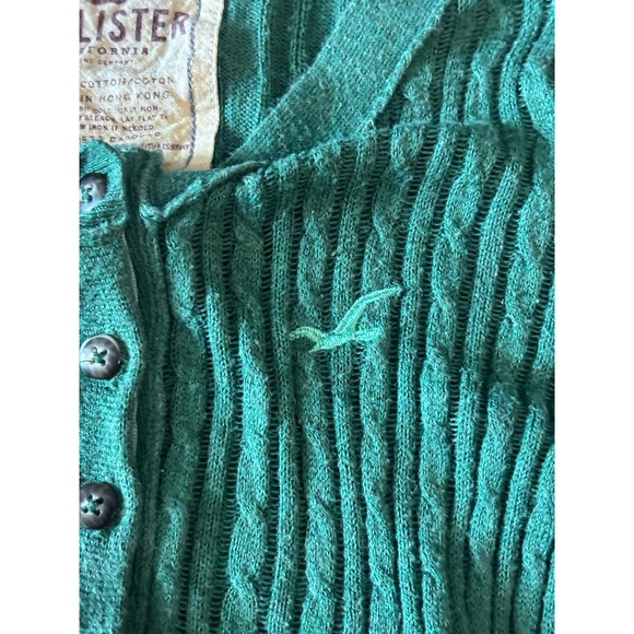 Vintage Y2K Hollister Green Cable Knit
Henley Top M - Picture 4 of 7